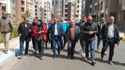 مسئولو جهاز بدر يتفقدون سير العمل بمشروع دار مصر بالمدينة