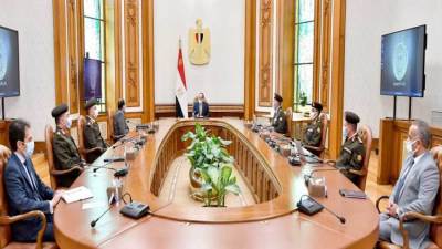 الرئيس السيسي يتابع الموقف التنفيذي لمشروعات الهيئة الهندسية على مستوى الجمهورية