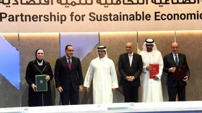 رئيس الوزراء الأردني: اللقاءات المستمرة التي تجمع بين قادة مصر والإمارات والأردن تثمر عن مستويات متقدمة من التنسيق