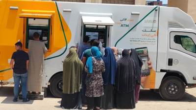 البنك الأهلي المصري يوفر سيارات الصارف الآلي المتنقلة بالمدن الساحلية تزامنا مع موسم الصيف