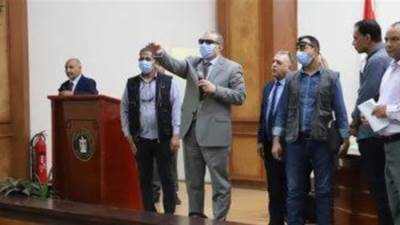 وزير القوي العاملة: اليوم إعلان الكشوف الأولية بأسماء المرشحين لمجالس إدارة 29 نقابة عامة