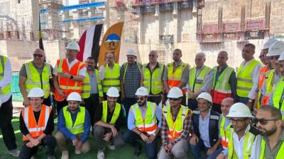 وزيرالإسكان يتابع من الموقع تقدم الأعمال بمشروع سد ومحطة "جوليوس نيريرى" بتنزانيا