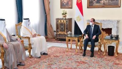 الرئيس السيسي يرحب بزيادة الاستثمارات الإماراتية في مصر
