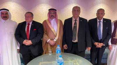 رئيس الإتحاد العربي للتعليم والبحث العلمي يحضر حفل زفاف نجلة رمز من رموز سوهاج