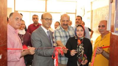 نائب رئيس جامعة أسيوط يشهد افتتاح معرضاً فنياً بكلية الفنون الجميلة