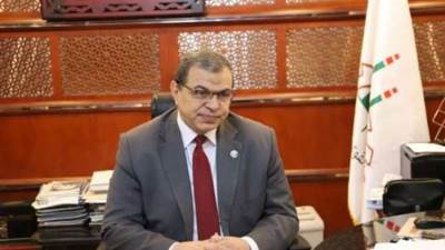 القوي العاملة: حل مشكلة العمالة الموسمية العاملة بموسم الحج بسبب تعطل العبارة التي تقلهم إلي مصر