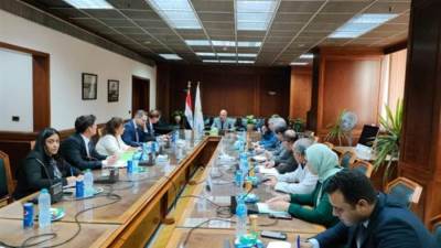 وزير الموارد المائية يلتقى وفد وزارة التعاون الإقتصادى والتنمية الألمانية لتعزيز التعاون بين مصر وألمانيا