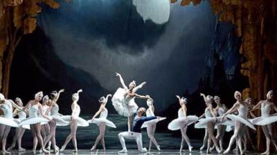 روائع الباليه العالمي بأوبرا القاهرة والاسكندرية