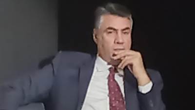 من مؤتمر ضرائب البورصة.."معتصم الشهيدي": الحديث عنها يؤثر بالسلب على السوق المصرى