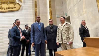   رئيس وزراء الصومال وعدد من مسئوليه يزورون العاصمة الجديدة..ويتفقدون أهم معالمها