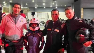 فوز  فريق ERt بالمركز الأول في بطولة كارتنج اوتوفرووم لسباق السيارات 