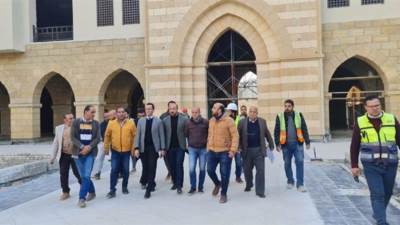 نائب وزير الإسكان يتفقد سير العمل بمشروع تطوير "منطقة سور مجرى العيون" بالقاهرة