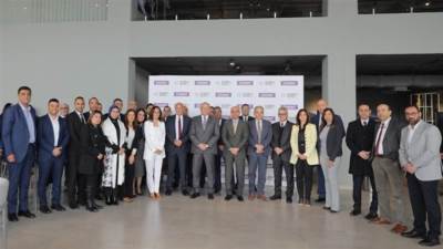 "كونتكت" و"جلوبال أوتو" يؤسسان شركة تمويل استهلاكي لتوفير خدمات حصرية لعملاء BMW وMINI