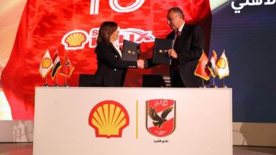 لتواصل دورها الحيوي في دعم وتشجيع الكيانات الرائدة.. شل للزيوت مصر تجدد رعايتها للنادي الأهلي للمرة الرابعة خلال 10 سنوات