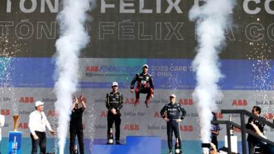 دا كوستا يقدّم أداءً مبهرًا ويخطف الفوز فى سباق 2023 كيب تاون إي بري بأول سباقات الفورمولا إي بجنوب أفريقيا