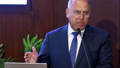 وزير النقل: حجم الاستثمارات الأجنبية المباشرة التي من المقرر أن يضخها التحالف بمحطتي الحاويات بميناء السخنة والدخيلة تقدر بقيمة 1.6 مليار دولار