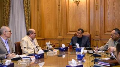 وزير الإنتاج الحربي يتابع مستجدات بعض البحوث التي تنفذها الشركات التابعة