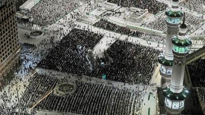 نجاح خطة التفويج للمصلين والمعتمرين في المسجد الحرام ليلة 27 من شهر رمضان