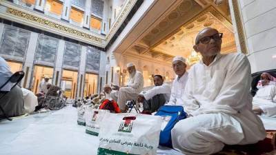 المسجد الحرام والمسجد النبوي يوزعان 50 ألف وجبة صحية خلال شهر رمضان المبارك