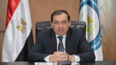 وزير البترول: تحويل 500 ألف سيارة للغاز الطبيعى حتى مارس 2023