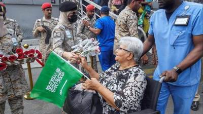 وصول 20 مواطناً سعودياً و1866 جنسيات أخرى من السودان إلى جدة