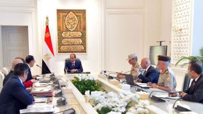 الرئيس السيسى: انتقال الحكومة للعاصمة الإدارية يجب أن يكون أساسا لتحديث الجهاز الإدارى