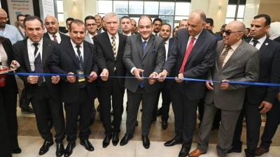 وزير التجارة والصناعة يفتتح معرضي "ايجيبت بروجيكتس" لمواد البناء والتشييد ومعرض "ويندوريكس" للزجاج والألومنيوم 