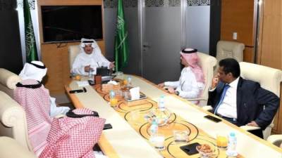 سفير السعودية يستقبل لجنة تدشين التأشيرات الإلكترونية بمصر 