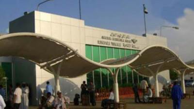  مجلس الوزراء السودانى: تخصيص عدد من المطارات لاستقبال المساعدات الإنسانية 