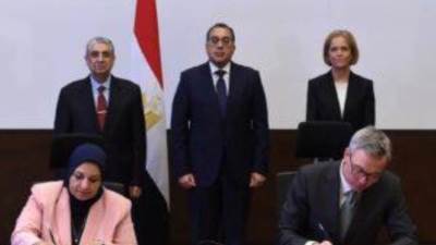 رئيس الوزراء يشهد توقيع مذكرة تفاهم لبدء دراسات مشروع تصدير الطاقة المتجددة من مصر إلى أوروبا عبر إيطاليا