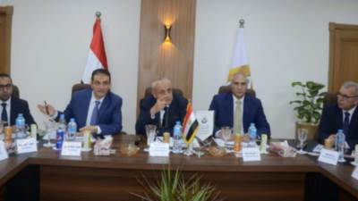 مسئولو " الإسكان" يتابعون إجراءات توفيق أَوضاع المواطنين والكيانات بعدد من المدن الجديدة