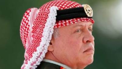  ملك الأردن بحفل زفاف ولى العهد: مضارب الهاشميين عامرة بوجودكم.. فخور بالحسين 