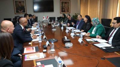 وزير المالية يستقبل نائب الرئيس التنفيذي لشركة اليابان الدولية للتبغ (JTI) بحضور السفير الياباني بالقاهرة لمناقشة تطوير استثمارات الشركة في مصر