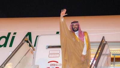 ولي العهد السعودي يغادر متوجهاً إلى الجمهورية الفرنسية في زيارة رسمية