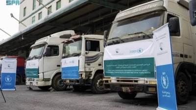 سلمان للإغاثة يتفقد سير أعمال تجهيز 24 ألف طن قمح ضمن مشروع دعم الأمن الغذائي في اليمن