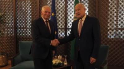 أبوالغيط: اتفقت مع بوريل على تعزيز العلاقات بين الجامعة العربية والاتحاد الأوروبي في المجالات كافة