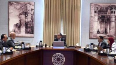 رئيس الوزراء يستعرض التصور التنموى لتخطيط أراضى منطقة الضبعة