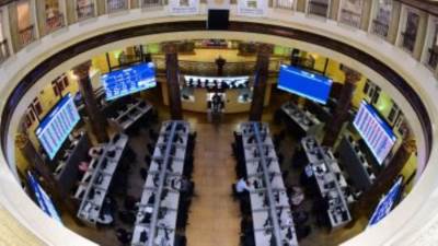  تداولات البورصة المصرية تسجل 242 مليار جنيه خلال النصف الأول من 2023 