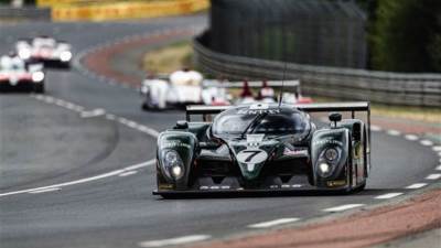 Bentley Works تعيد مجموعة من سياراتها السابقة والحالية إلى ’لو مان‘ للاحتفال بمئوية السباق الشهير