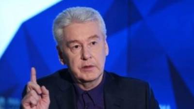 عمدة موسكو يعلن الاثنين يوم عطلة ويحث السكان على التزام بيوتهم