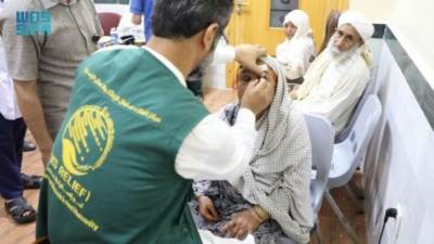 أكثر من 111 ألف حاج وحاجة يتلقون الخدمات العلاجية في مكة المكرمة والمدينة المنورة