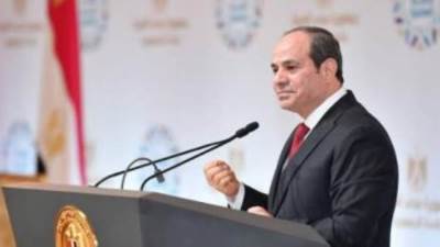  الرئيس السيسى يوقع قوانين بربط الحساب الختامى لموازنة بعض الهيئات لعام 21/22 