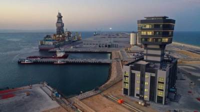 سلطنة عمان أول دولة عربية تبدأ إنتاج الحديد الأخضر لتحقيق الحياد الكربوني عام 2050