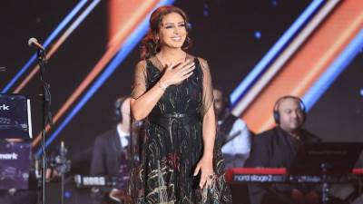 بالصور .. صوت مصر انغام تفرض سيطرتها على "تقويم جدة" بليلة طربية استثنائية كاملة العدد 