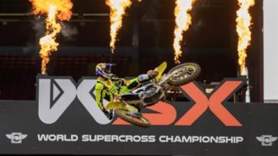 طرح تذاكر النسخة الافتتاحية من جائزة أبوظبي الكبرى لبطولة سوبر كروس للدراجات النارية