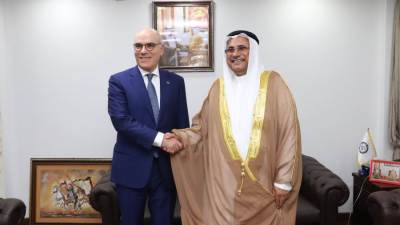 رئيس البرلمان العربي يستقبل وزير خارجية تونس بمقر البرلمان العربي في القاهرة