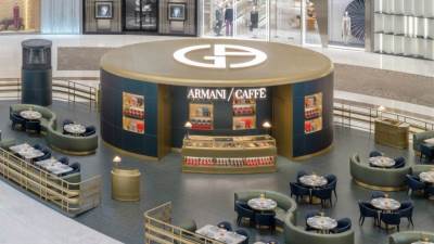 علامة جورجيو أرماني تفتتح أرماني كافيه في قاعة الأزياء بدبي مول