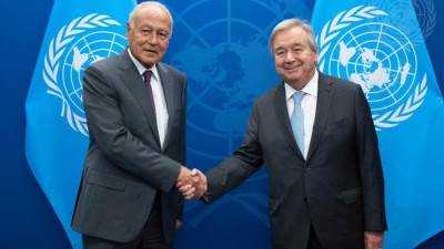 أبو الغيط يلتقي السكرتير العام للأمم المتحدة ويناقشان التطورات العالمية والإقليمية