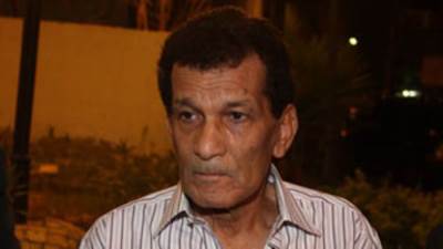  الفنان محمد فريد يتعرض لأزمة صحية وإيداعه العناية المركزة 