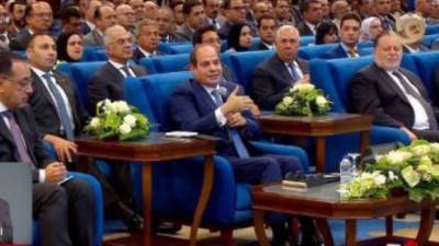الرئيس السيسى: السكة الحديد ومترو الأنفاق أرصدة وأصول مصر 
